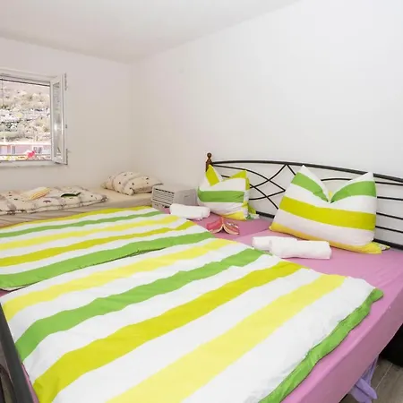 Apartman Salta * Zagvozd
